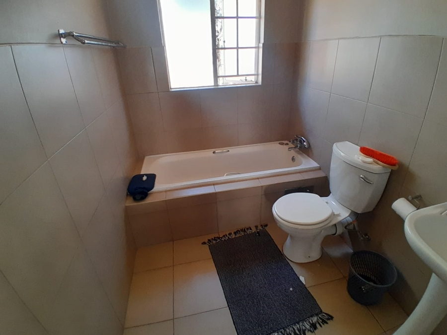To Let 3 Bedroom Property for Rent in Kathu Northern Cape
